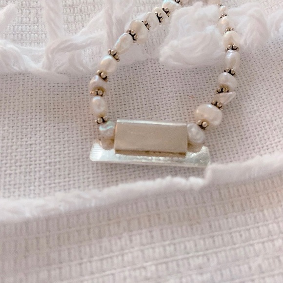 Winged Heart Silver Bar Pendant with Baroque Pearls - Picture 2 of 4